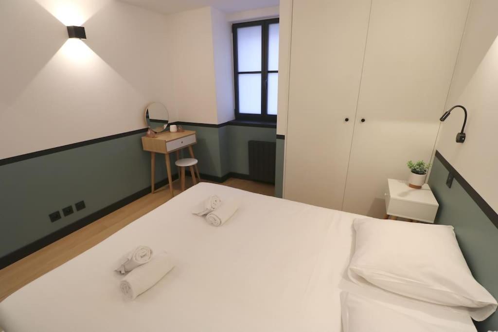 Cocon Neuf - Coeur Du 11E Apartment Paris Exterior photo